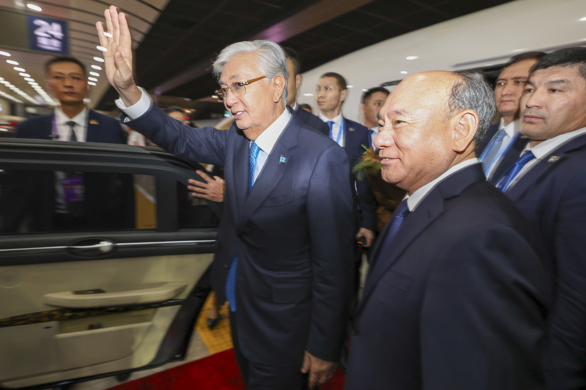 CHINA-BEIJING-KAZAKH PRESIDENT-ARRIVAL (CN)