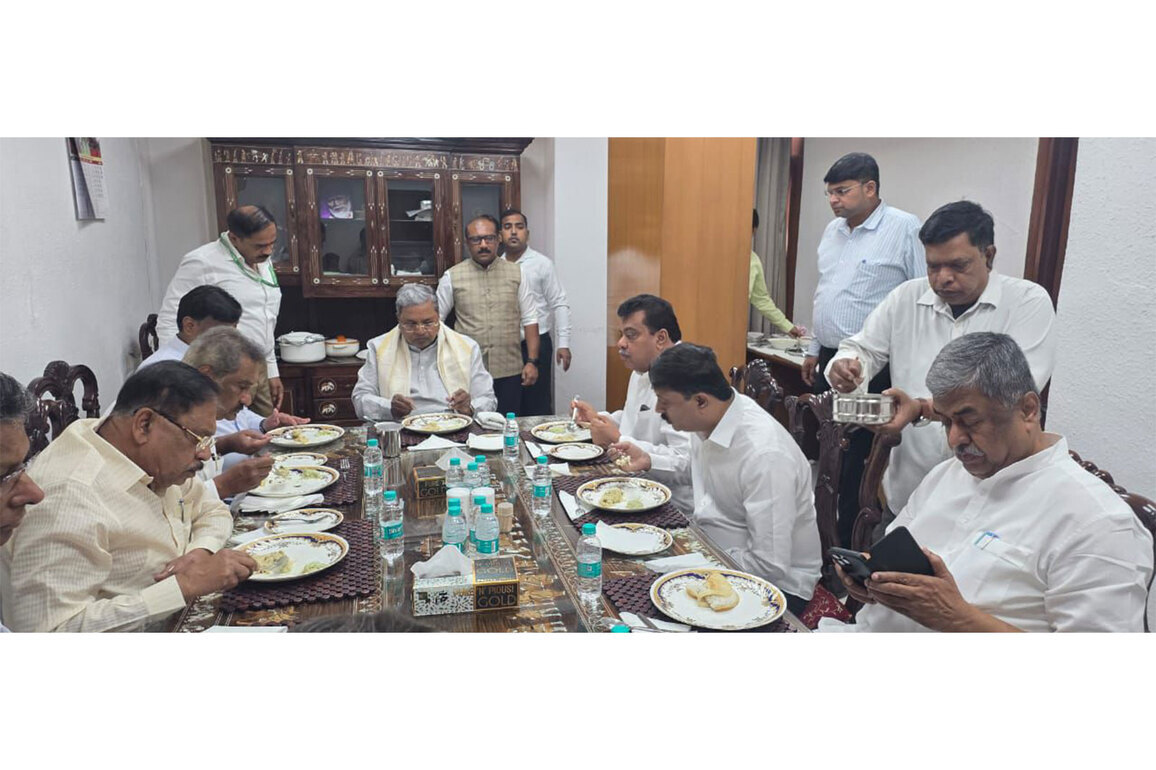 Karnataka CM Siddaramaiah meets Congress Gen Secy KC Venugopal and Randeep Surjewala at Indira Bhavan