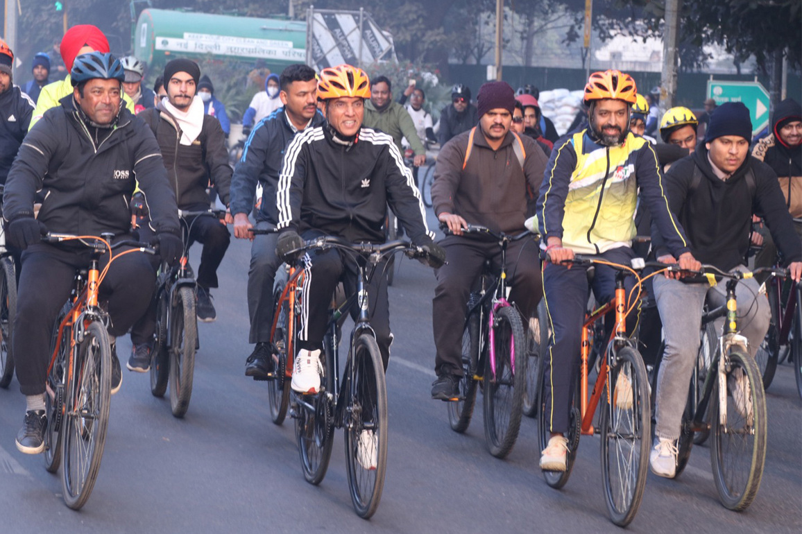 Healthy body is the foundation of strong leadership: Mansukh Mandaviya during 56th Fit India Sundays on Cycle