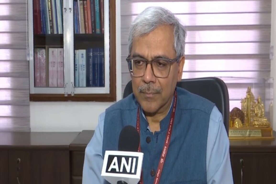 Circulating variants have mild symptoms, closely monitoring the situation: DG ICMR