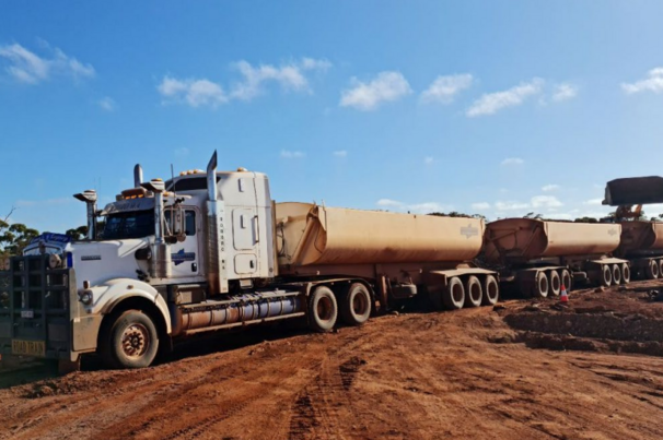 First stockpiles of Lucky Strike ore being loaded.