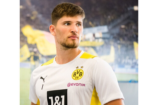 FIFA World Cup 2026: Gregor Kobel embraces new role as Switzerland's No 1 goalie ahead of Algeria R32 clash