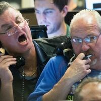 U.S. stocks close sharply lower, Dow Jones drops 390 points