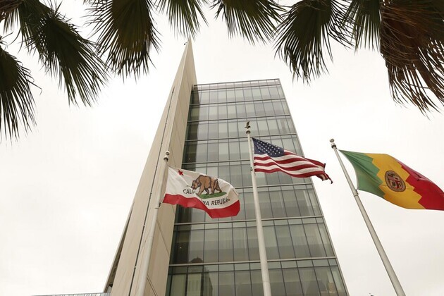 LAPD- Protester arrested after spraying 'chemical agent' at 2 officers
