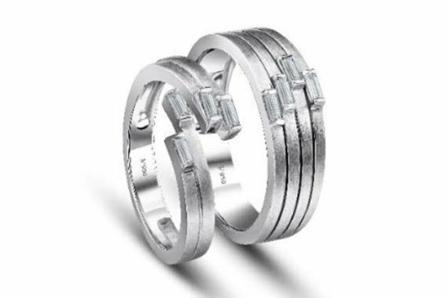 New collection of Platinum Love Bands celebrates the love