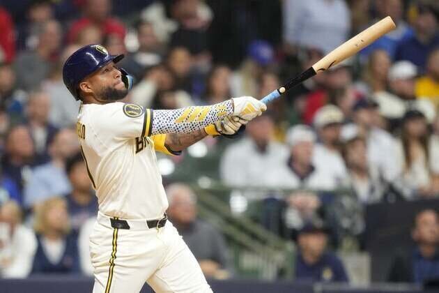 Jackson Chourio, Christian Yelich go deep as Brewers down Guardians