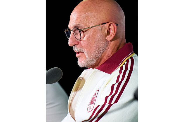 "As the days pass, I believe even more in this team": Spain coach ahead of FIFA WC R32 clash against Austria