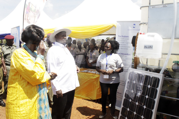  n exhibitor shows useveni a solarpowered water purifying system 