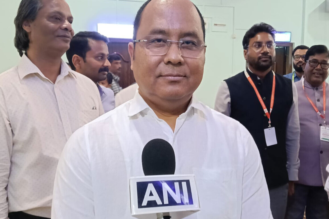 Tripura hosts workshop to strengthen bamboo value chain and promote green industries