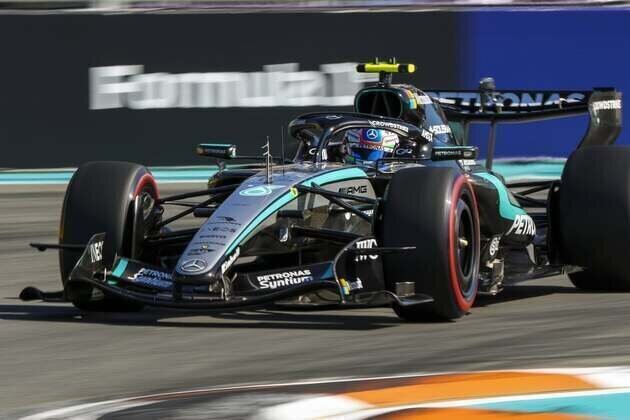 Kimi Antonelli on Miami GP pole; race moved up due to forecast