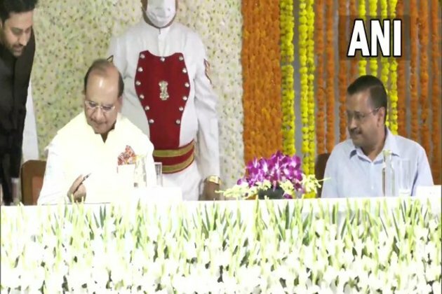 Vinai Kumar Saxena takes oath as Delhi's lieutenant governor