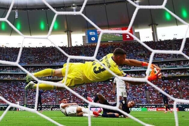 Stingy Spain take scoreless streak into semifinals vs. Belgium