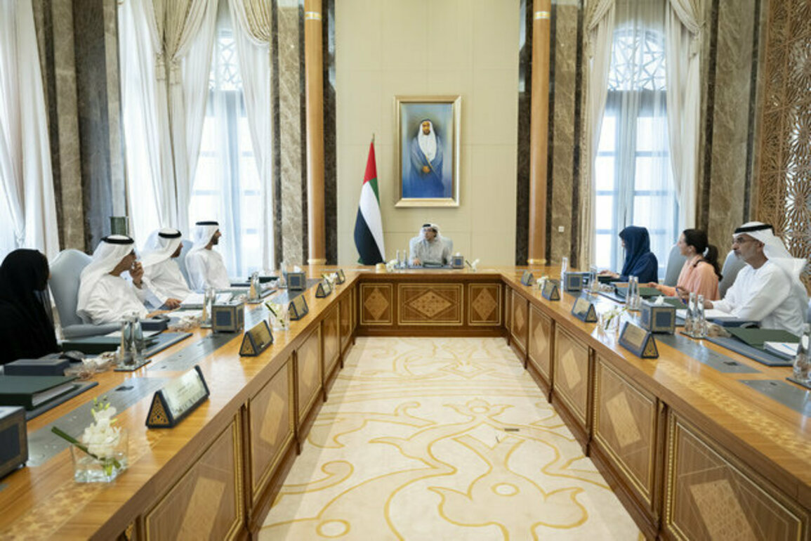 Mansour bin Zayed chairs Abu Dhabi Fund for Development board meeting