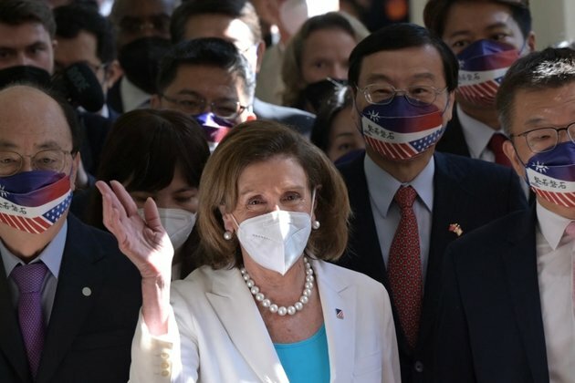 Pelosi Meets With Taiwan President, Lawmakers