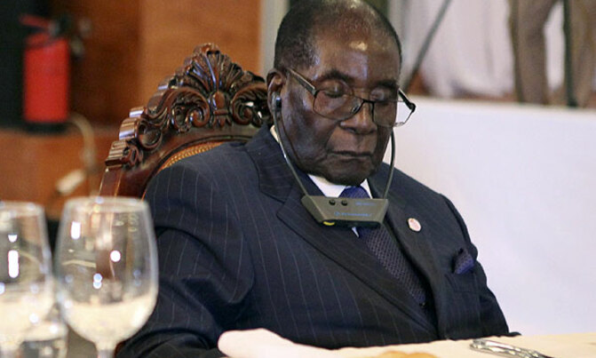I am under house arrest, Mugabe tells Zuma I am under house arrest, Mugabe tells Zuma
