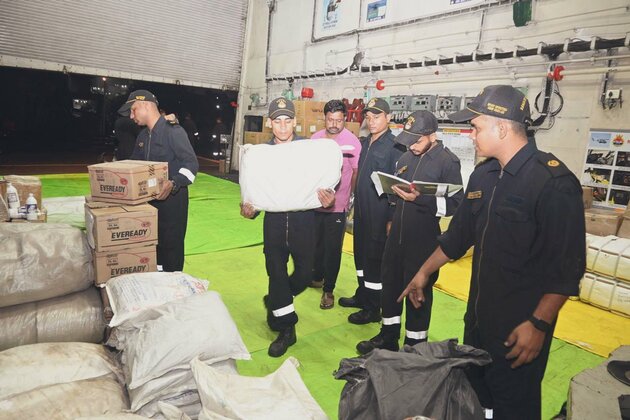 India sends 40 tonnes of aid to quake-hit Myanmar