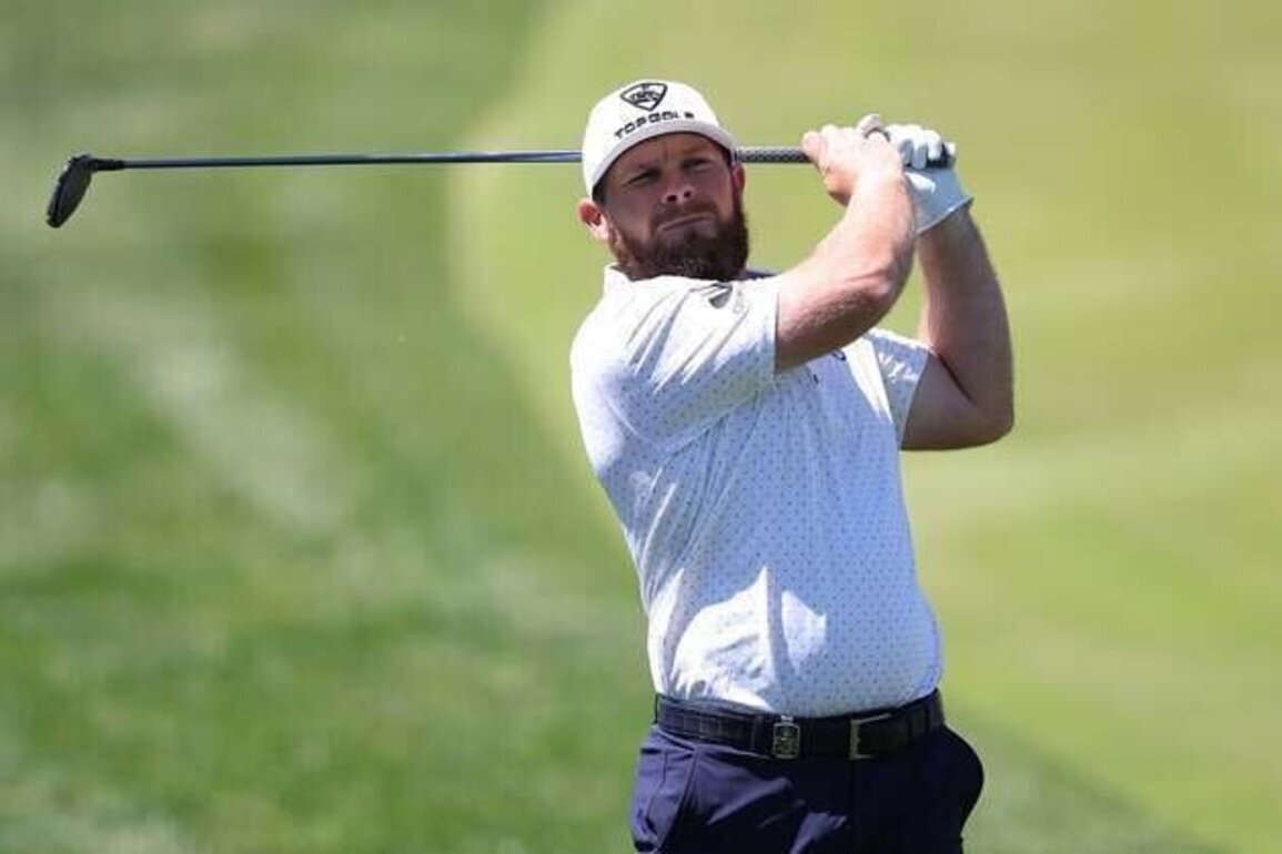 New father Tyrrell Hatton shares lead at LIV Golf Andalucia