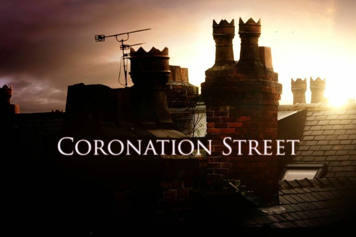 Coronation Street star returns to cobbles 25 years after exit - but there's a twist