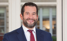Jones Day recruits three Linklaters lawyers in Paris office