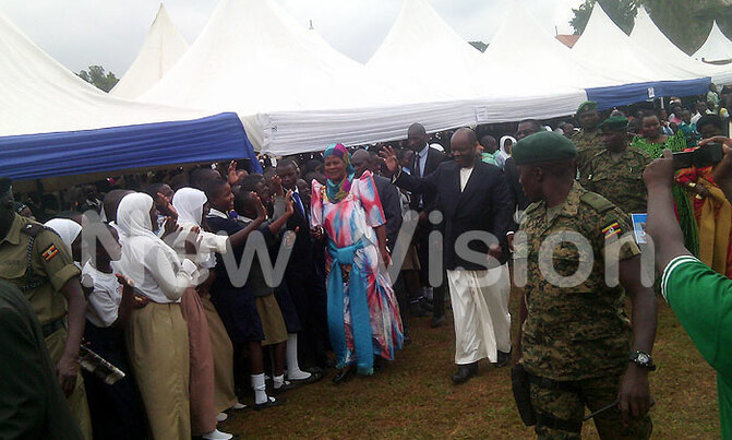 Kabaka calls for more emphasis on Luganda Kabaka calls for more emphasis on Luganda