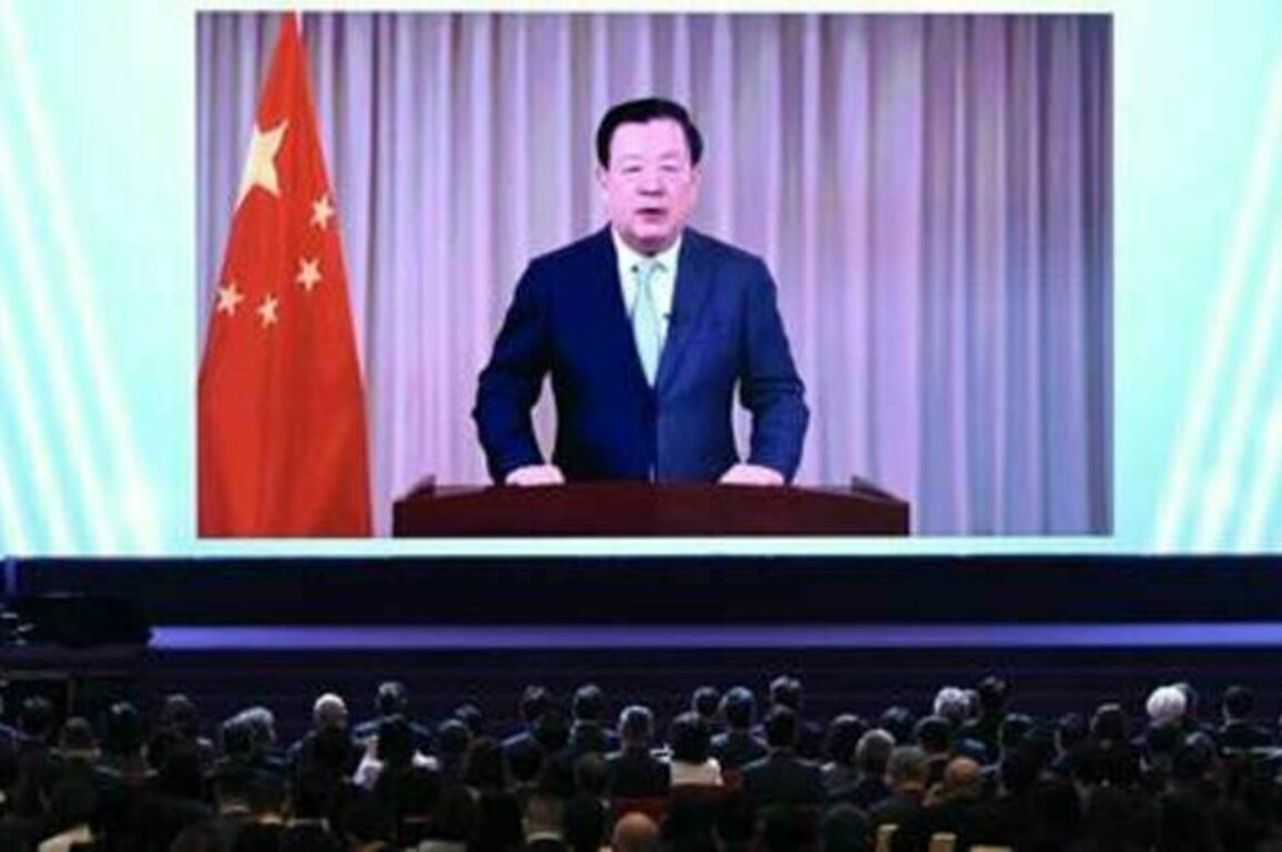 Chinese official mocks 'US peasants' in tariff war jibe