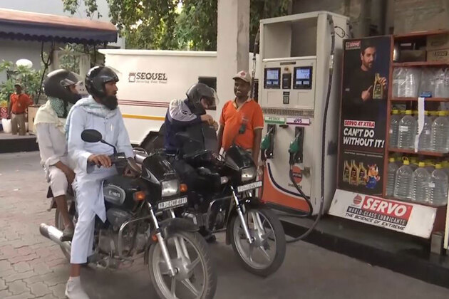 Fourth fuel price hike in less than two weeks pushes petrol above Rs 100 in Delhi, diesel at Rs 95.20