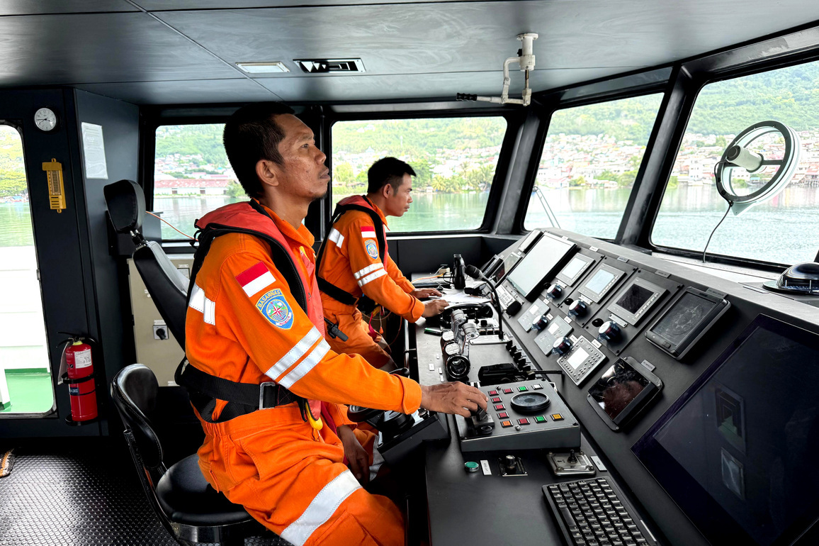 (SpotNews) INDONESIA-NORTH MALUKU-BOAT-SINKING