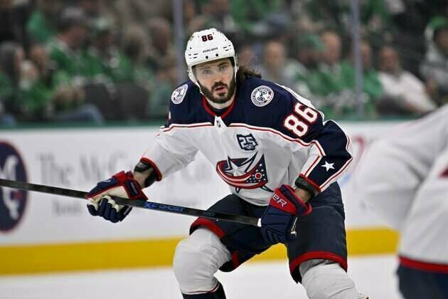 Jackets ride hot stretch into matchup vs. floundering Blues