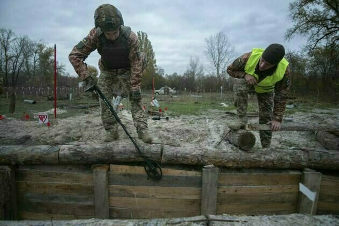Ukraine joins other Russian neighbours in quitting landmines treaty: another deadly legacy in the making