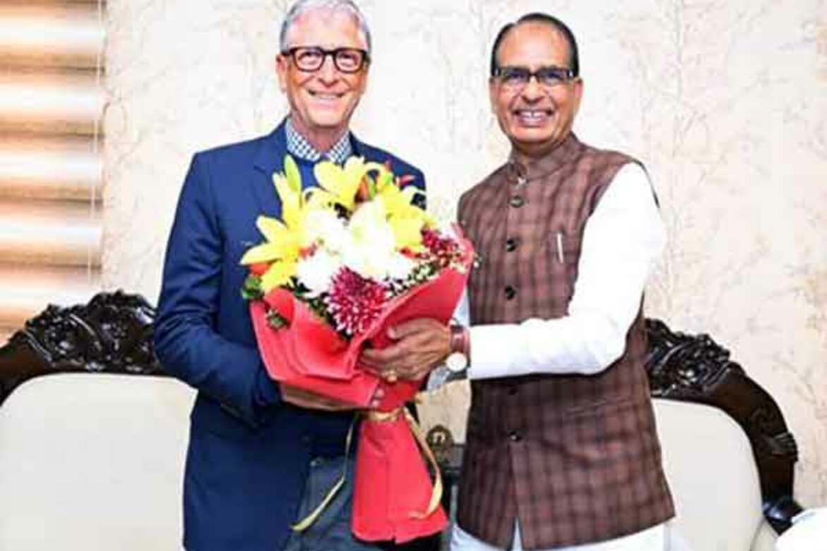 Shivraj Singh Chauhan discusses with Bill Gates various topics on agriculture, rural development