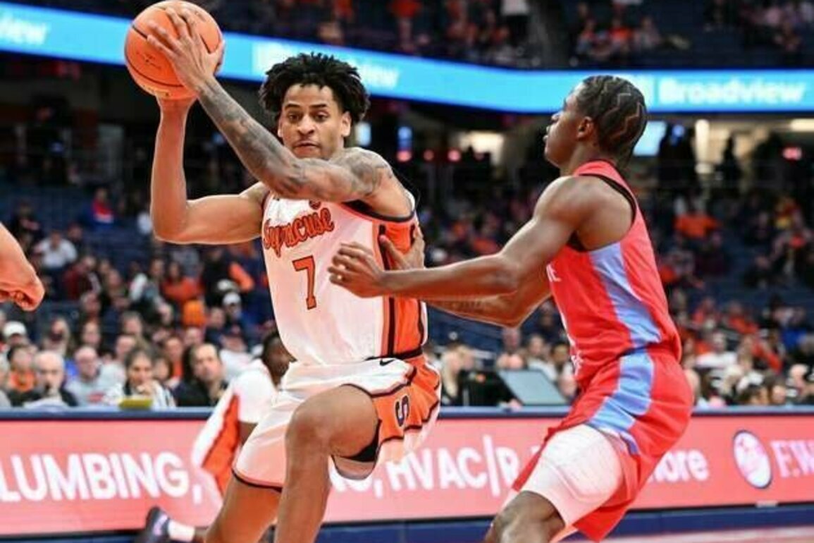 Unbeaten Syracuse to get physical exam against Monmouth