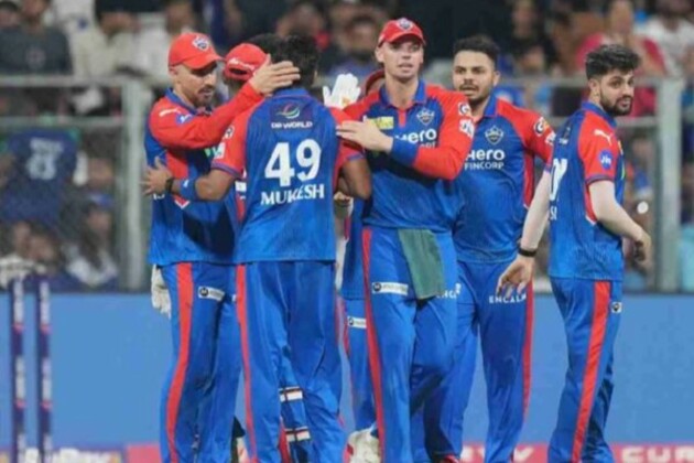 "Guys showed great fight": Faf du Plessis backs his players following defeat against MI in IPL 2025