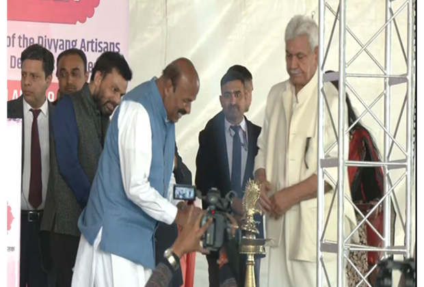 Jammu: J-K LG Manoj Sinha and Union Minister Virendra Kumar inaugurate Divya Kala Mela