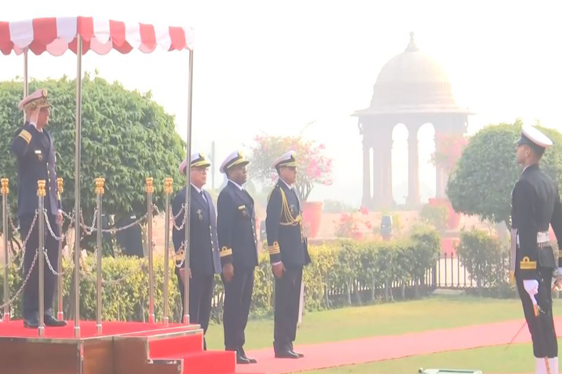 New Delhi: Rear Admiral Mohamed Tahin, Inspector of Moroccan Royal Navy receives Guard of Honour