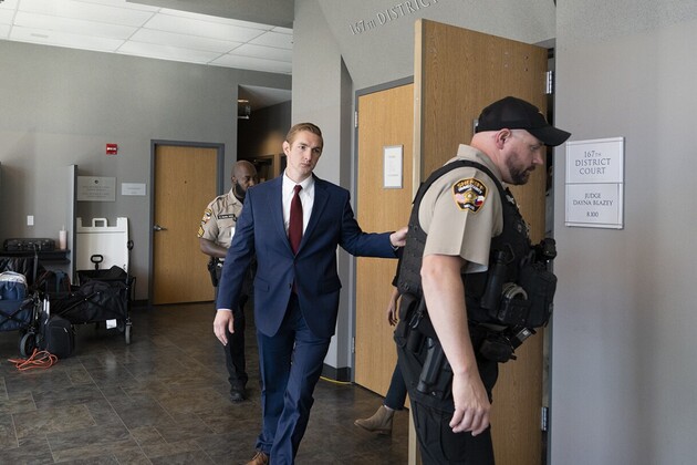 Appeals court acquits former Austin officer Christopher Taylor convicted in DeSilva shooting