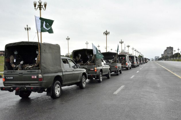 Pakistan Confirms 1st Prisoner with COVID-19 in Crowded Jail
