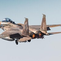 PhotoFlash | 2 killed, 42 injured in Israeli retaliatory airstrikes on Yemen's port city