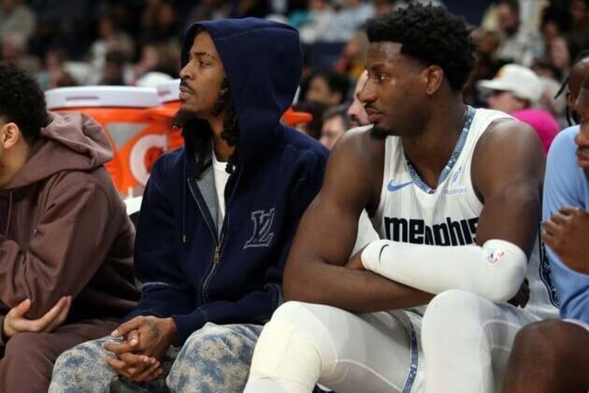 Ja Morant denies rift, will 'live with' trade if Memphis pulls trigger