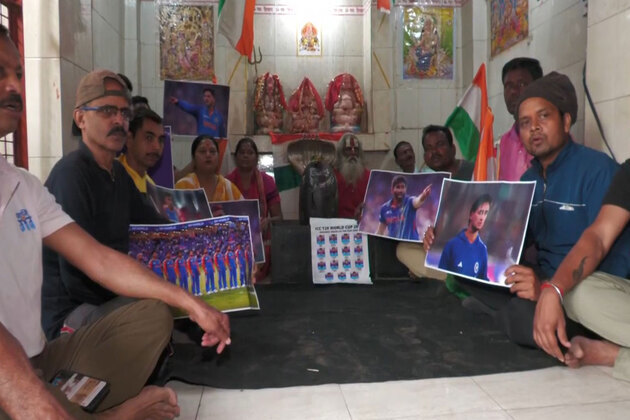 Prayagraj: Locals pray for Team India's win in T20 WC 2026 semifinal against England