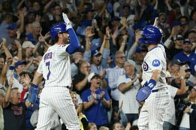 Cubs escape ninth-inning jam to beat Brewers