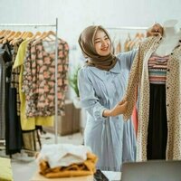 How migrant business owners turn their identity into an asset, despite some bumps along the way