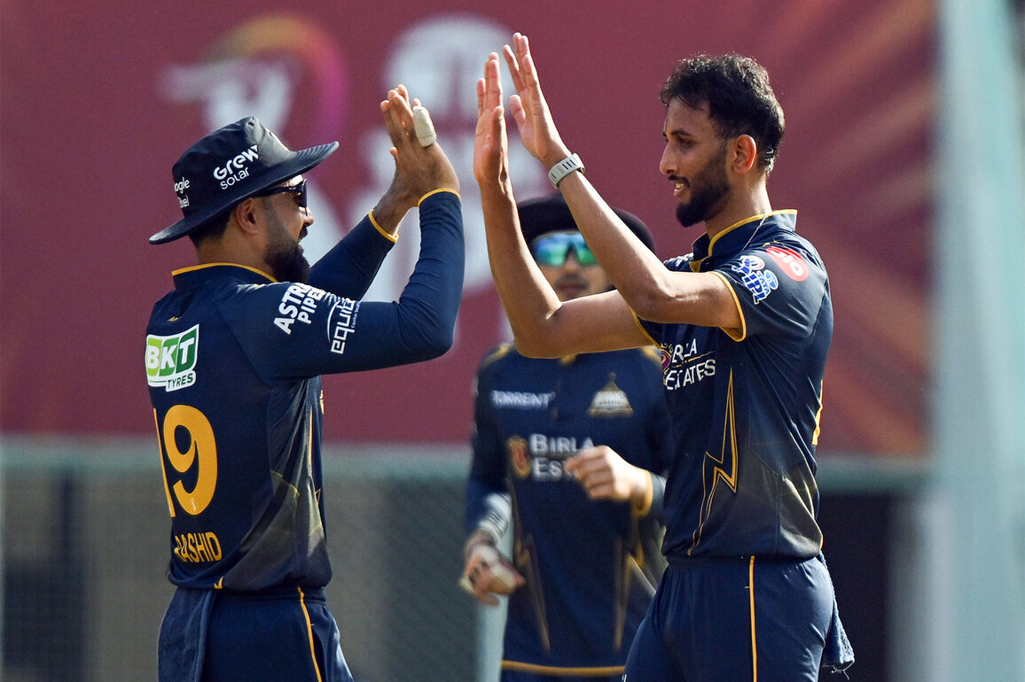 IPL: Prasidh Krishna's 4-fer helps GT restrict LSG to 164/8 in 20 overs