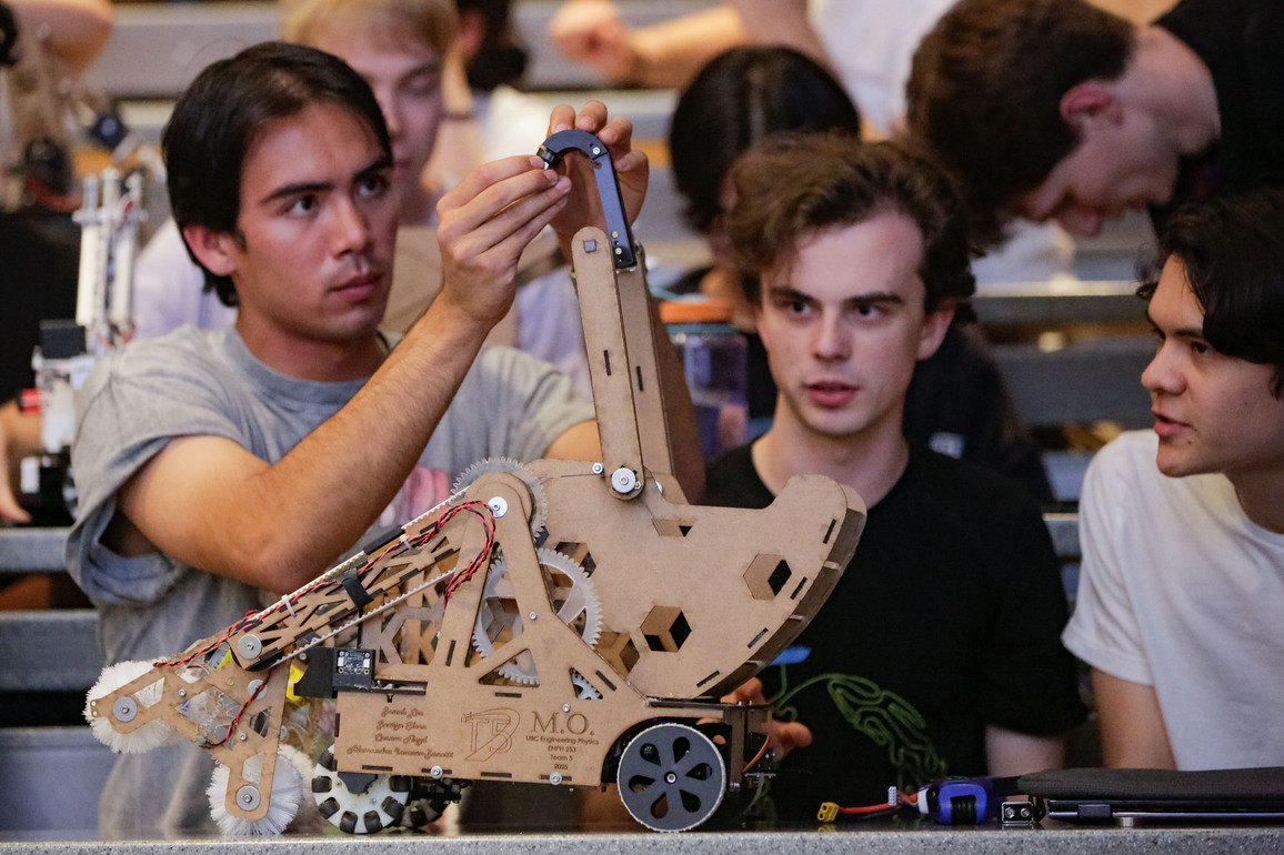 CANADA-VANCOUVER-UBC-ROBOTICS COMPETITION
