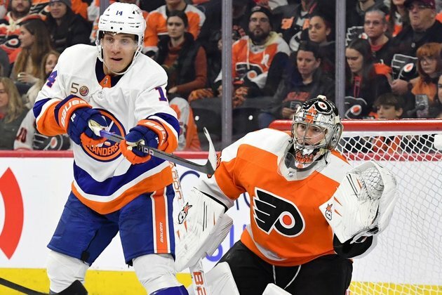 Bo Horvat, Islanders head home to face well-rested Kraken