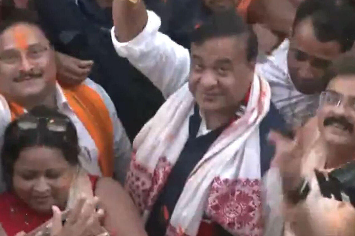 Himanta Biswa Sarma leads BJP to Hat-trick in Assam, 5% upward swing decimates Congress alliance