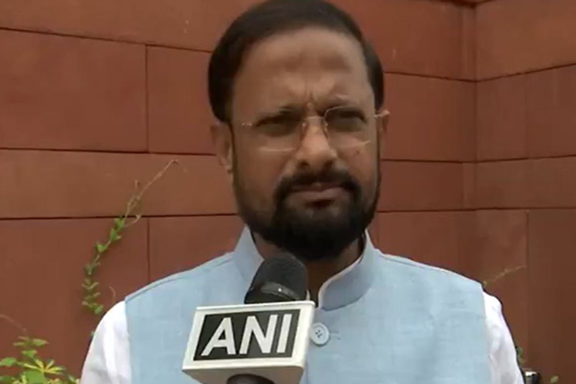 "PM Modi praised Home Minister Amit Shah," says Shiv Sena Naresh Mhaske after NDA Parliamentary Party meeting