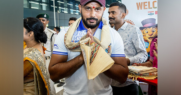 Indian hockey team goes to Bihar
