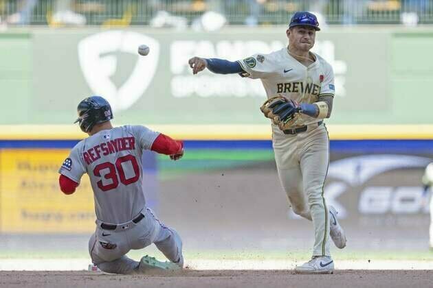 Struggling to score, Red Sox look to bounce back vs. Brewers