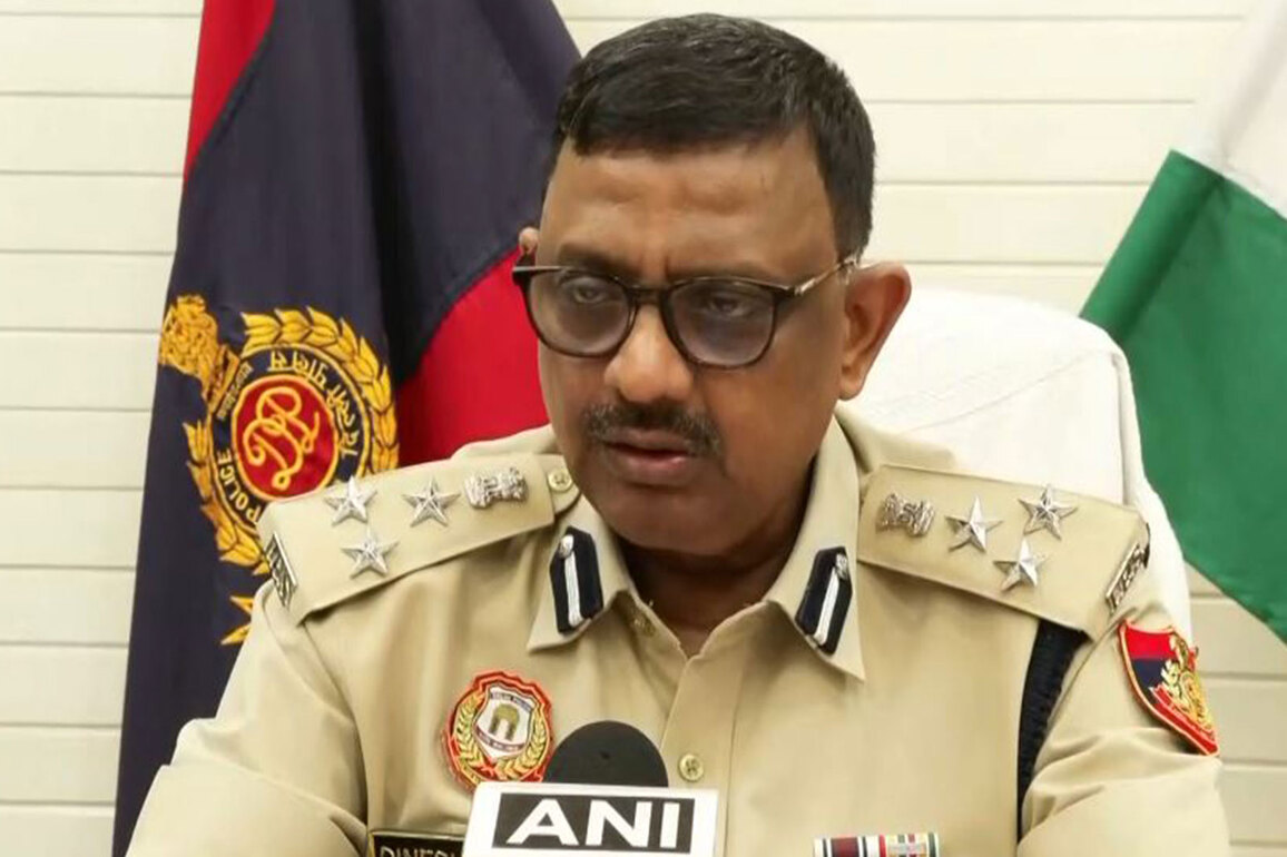 "We have developed detailed plan for this purpose": Authorities as Delhi bans entry of non-Delhi BS-III goods vehicles