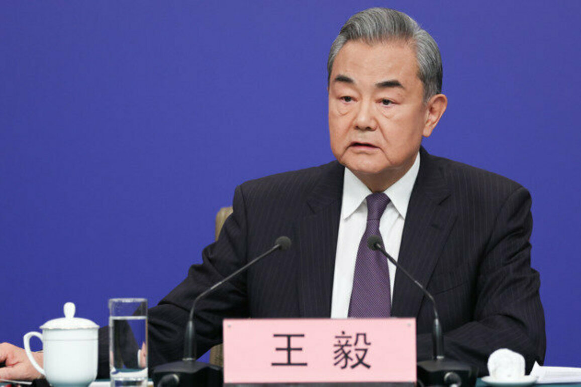 Wang Yi hails fruitful results of China-CELAC Forum over past decade